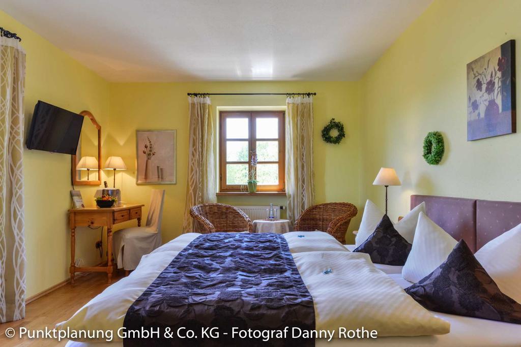 Hotel Oberwirt Obing Exterior foto